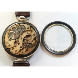 Hy Moser & Cie AWW-1025